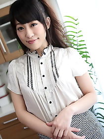 Asian mamas with soaked vagina